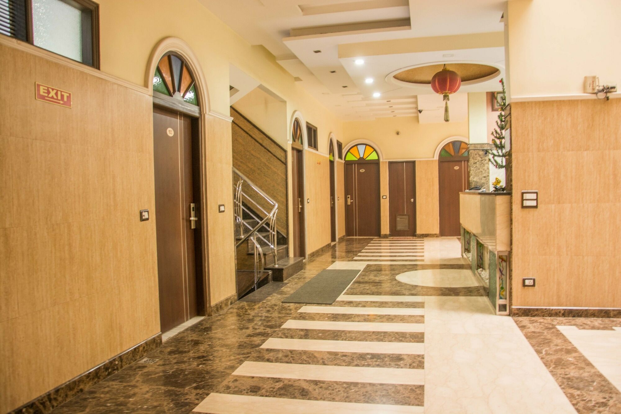 Hotel Wall City Nuova Delhi Esterno foto